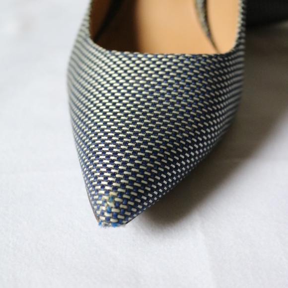 CHARLES JOURDAN 'Teresa' Pointed Toe Pumps 3" Heels Blue Grey Fabric Women's 8 - Picture 3 of 14